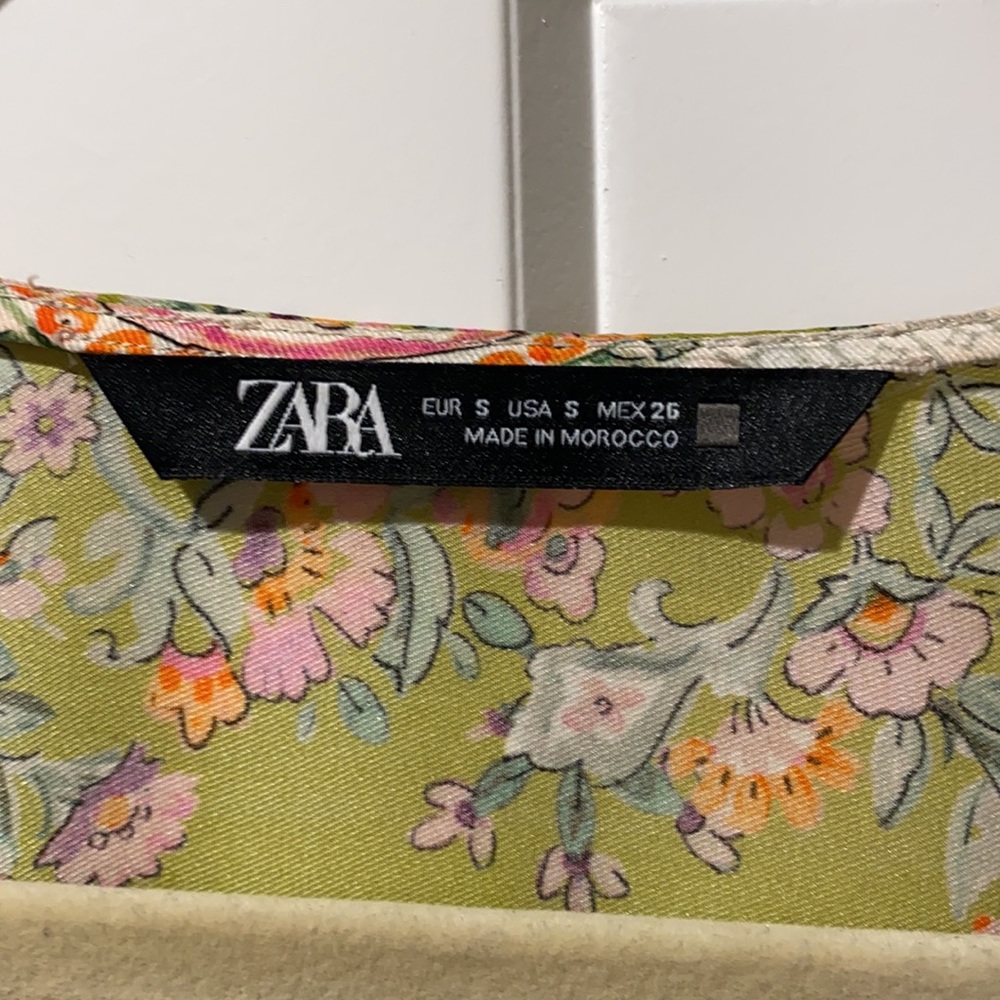 Zara Top - Picture 2 of 4